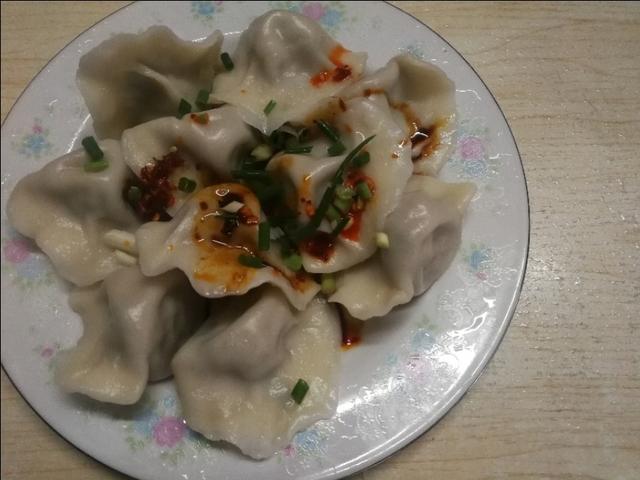 用豆角做水饺馅最好吃的做法,手工豆角水饺制作