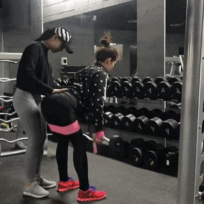 韩国美女体能训练师,韩国女私教