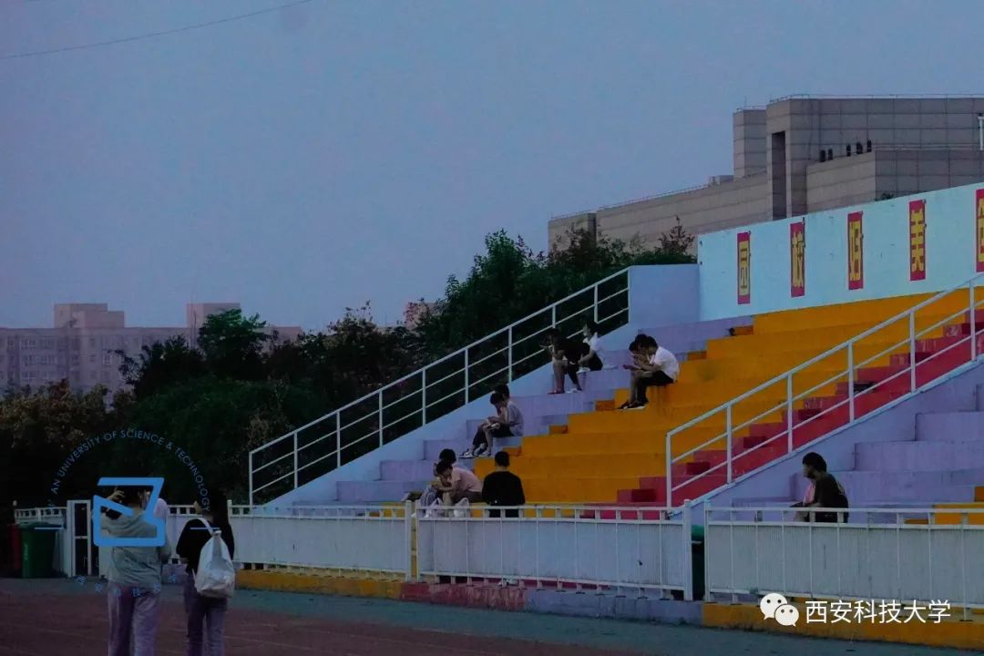 当遇上凡尔赛,当凡尔赛遇上凡尔赛