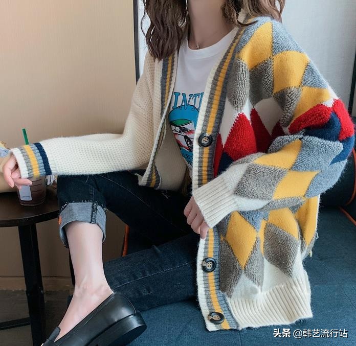 韩版穿搭女装高级感春,女装毛衣新款韩风搭配