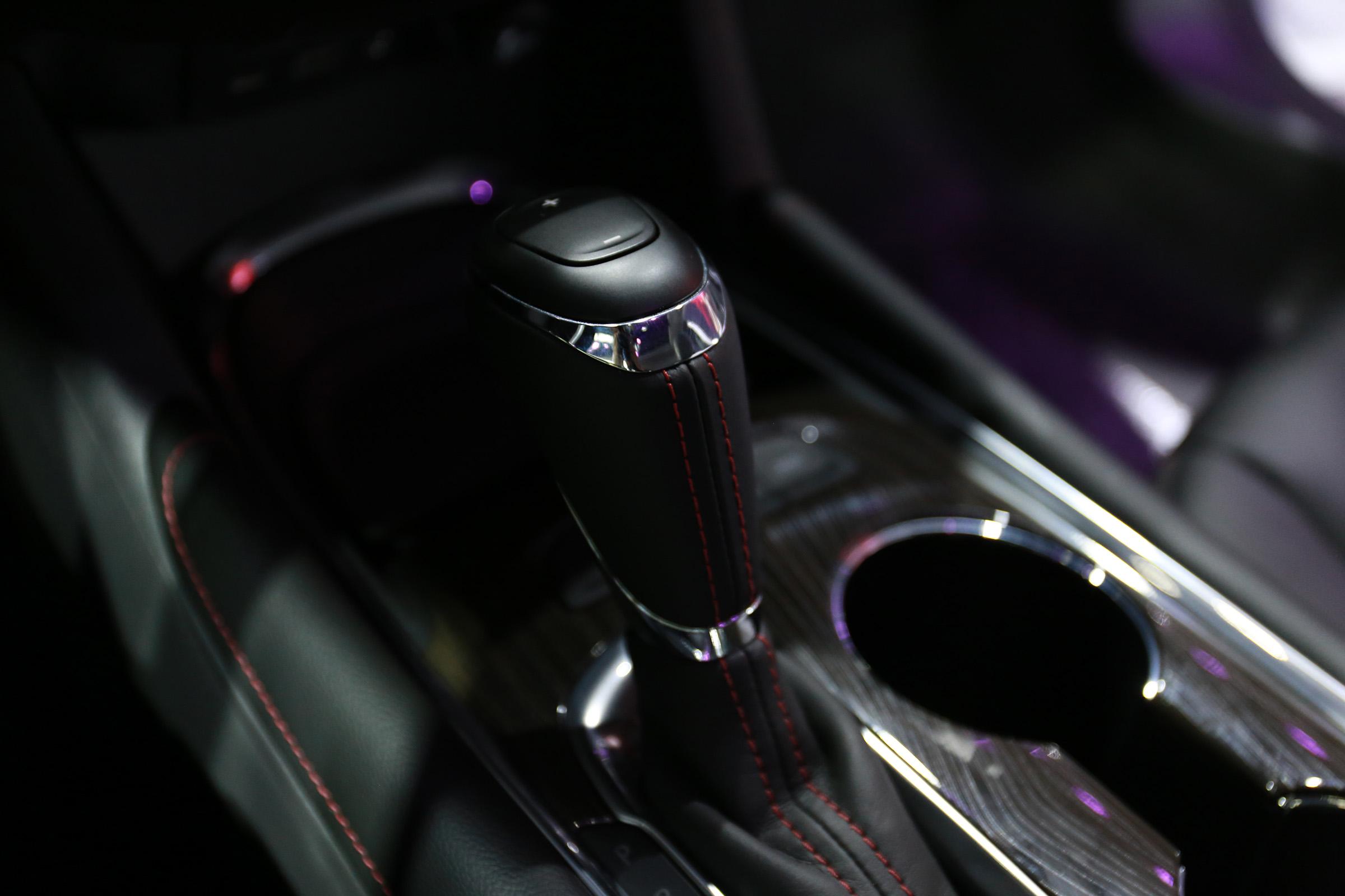 迈锐宝xl和凌渡屌丝三宝,迈锐宝XL新款老款同框