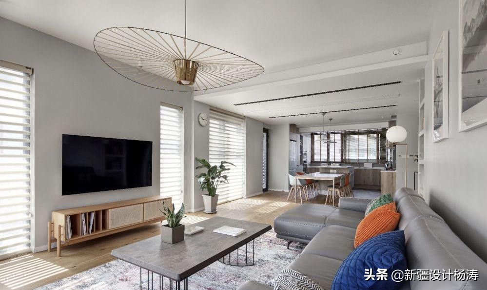 混搭风餐厅装修设计案例,客餐厅相连新中式风格装修实景