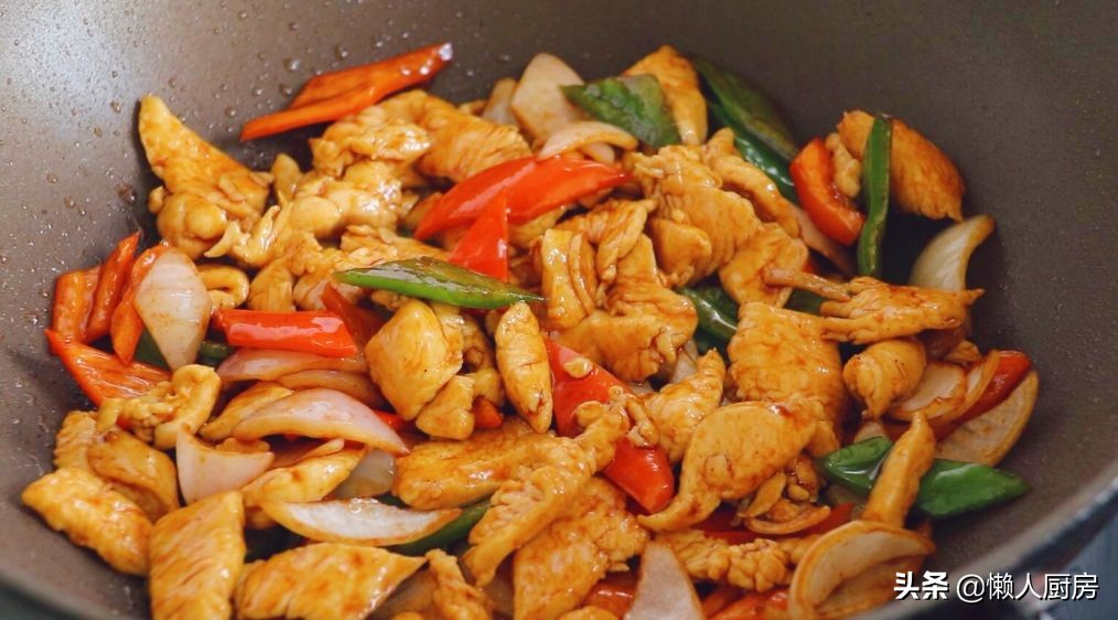 鸡胸肉怎么打汁吃最减肥,手撕鸡胸肉不柴的方法