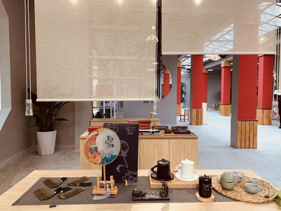 壮观！千万游客“云”游尚湖，新晋“男神”火爆上线！