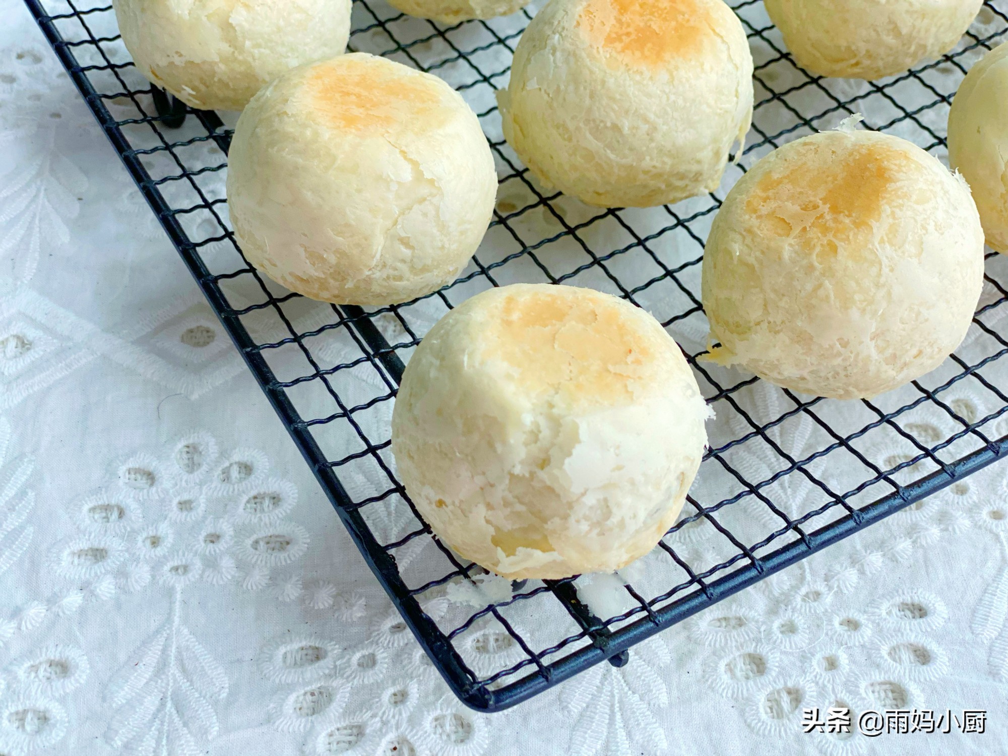 炎炎夏日做个清凉解暑的绿豆饼,夏天必备解暑绿豆饼