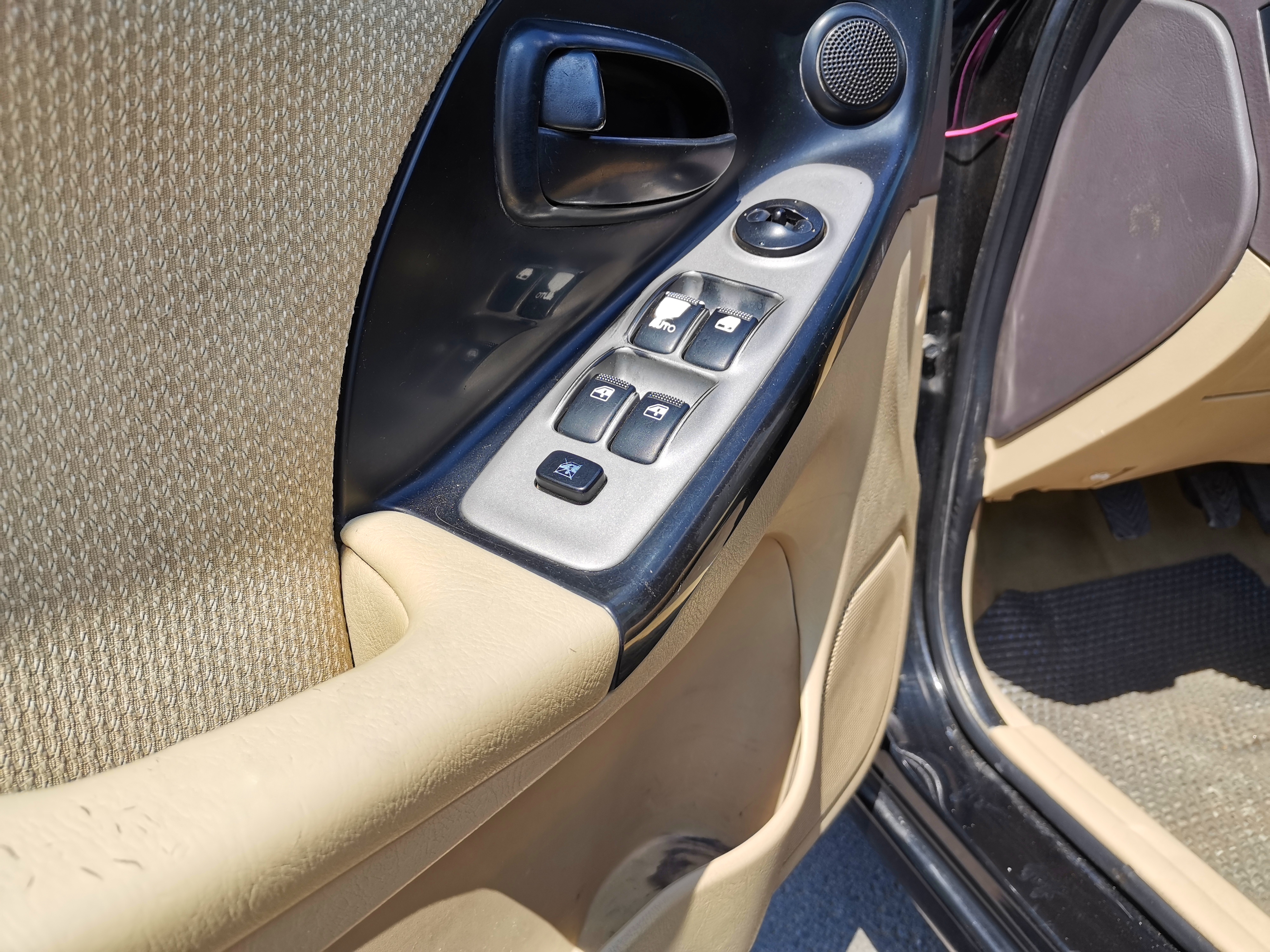 万元伊兰特值得买吗,万元以内伊兰特