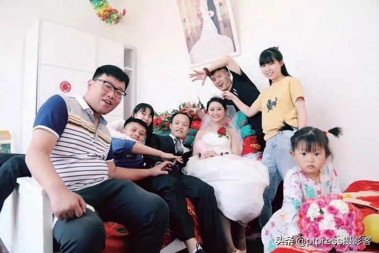 春节全家福怎么拍,春节拍全家福