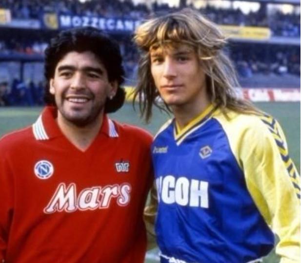 马拉多纳一个人的世界杯,马拉多纳有金球奖和美洲杯吗