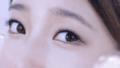 眼部干燥有皱纹有妙招吗,有干纹眼霜正确使用方法