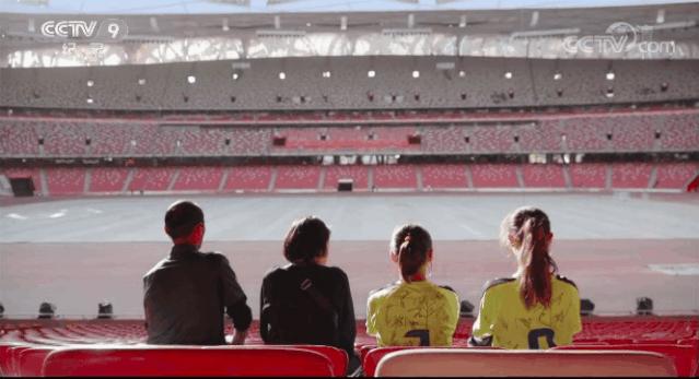 登上央视！超燃！*疆新**少女的足球梦被拍成纪录片