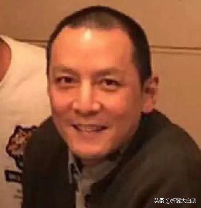 吴彦祖和赵本山越来越像,吴彦祖与赵本山