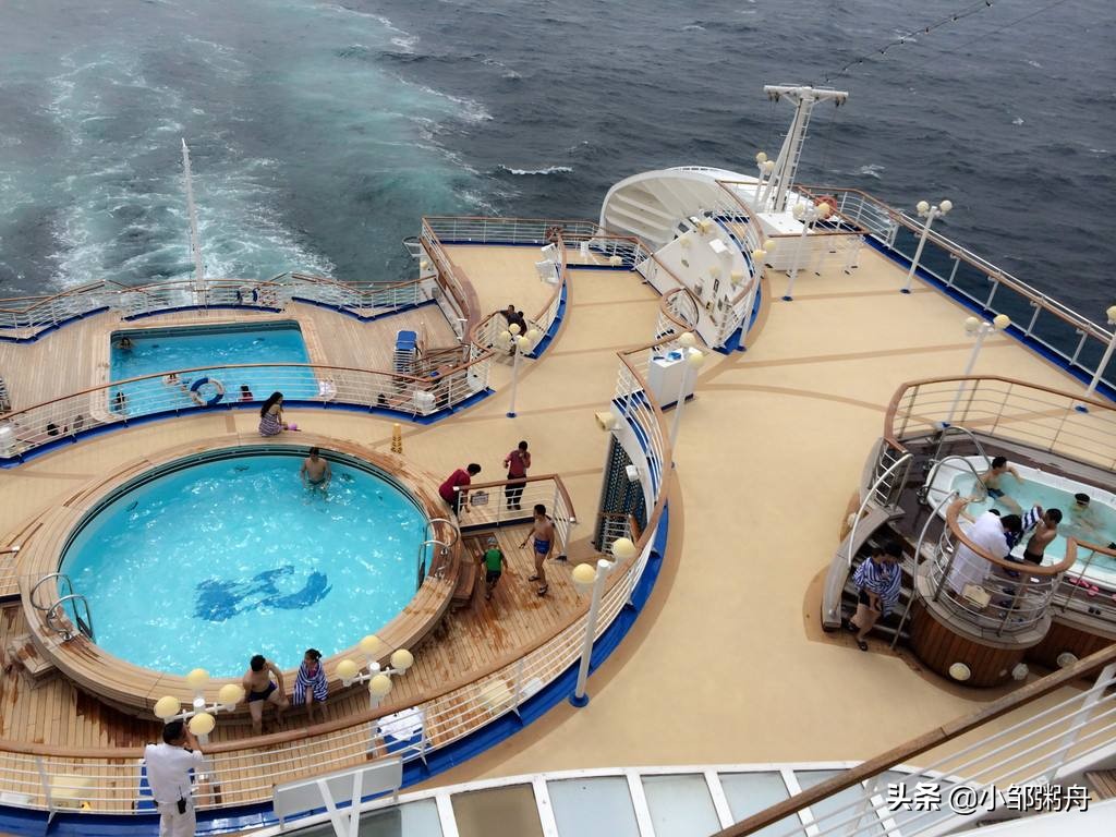 科斯塔德里齐奥萨号航行,世界上最长的游轮海洋绿洲号