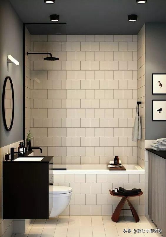 卫生间小怎么设计淋浴和马桶,卫生间放木桶浴缸装修设计图