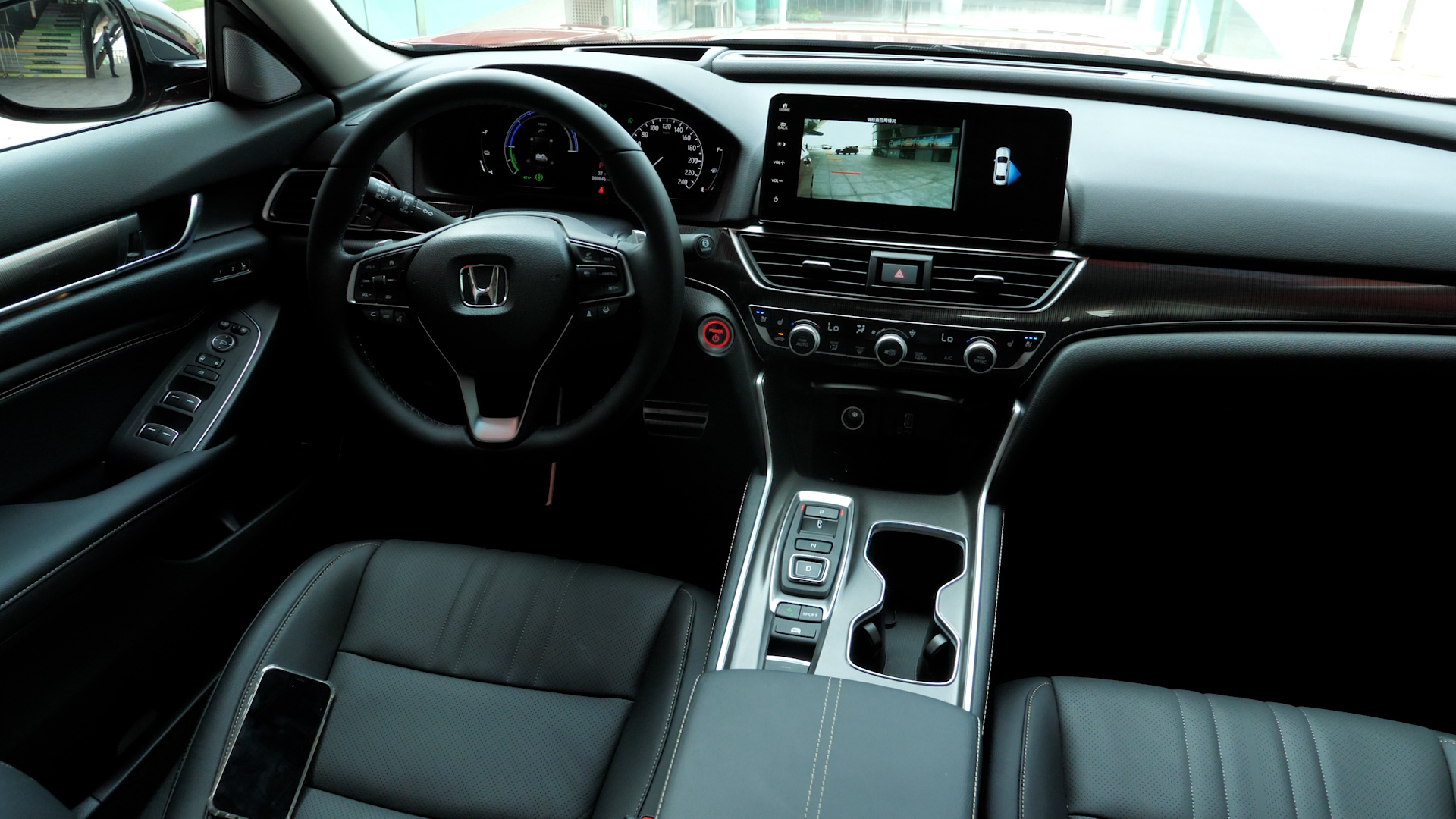 经济舒适宽敞省油推荐哪个b级车,既舒适噪音小又操控好的b级车