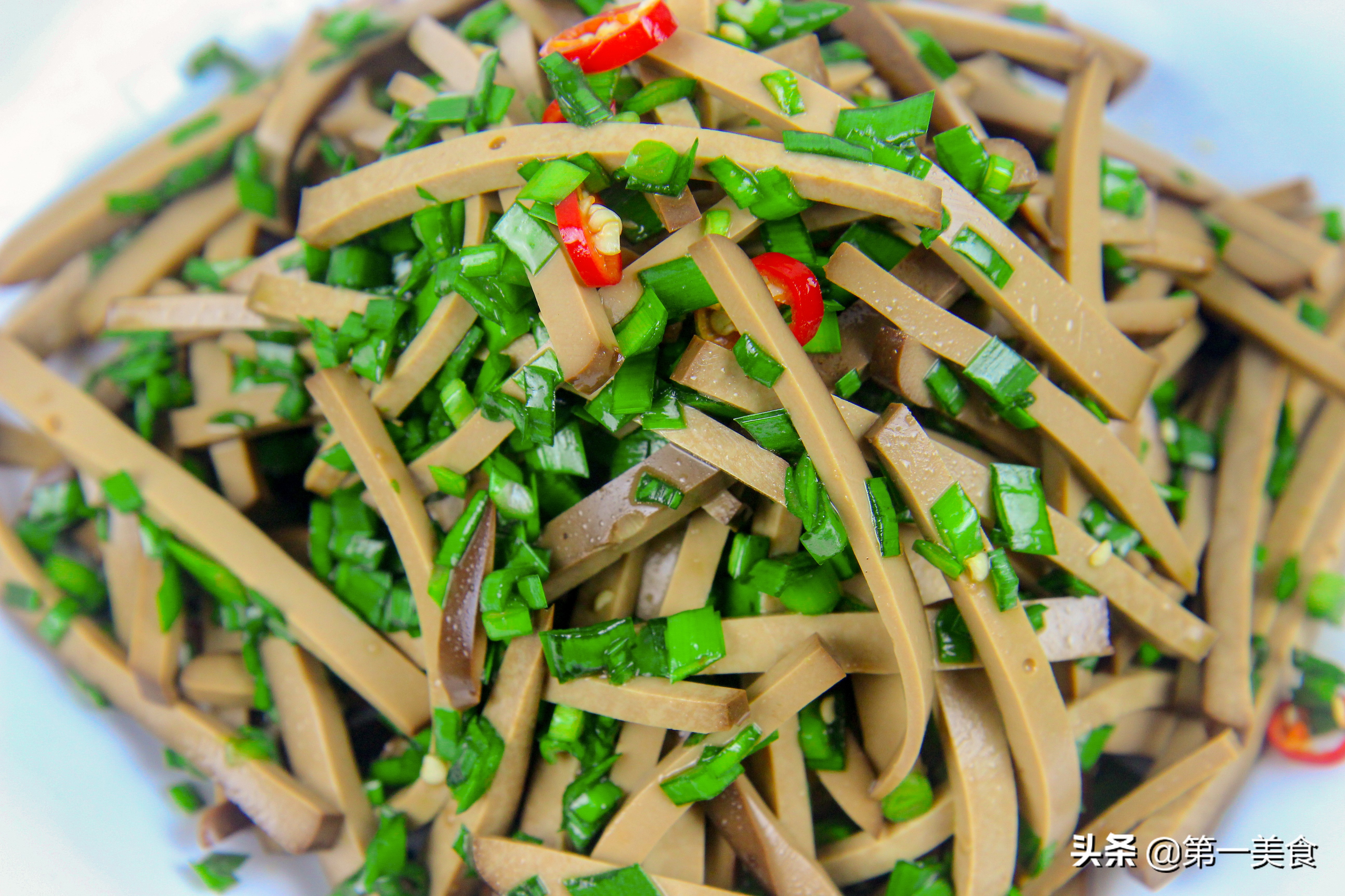 凉拌菜要想做得好凉拌料汁少不了,凉拌菜要怎么办才入味