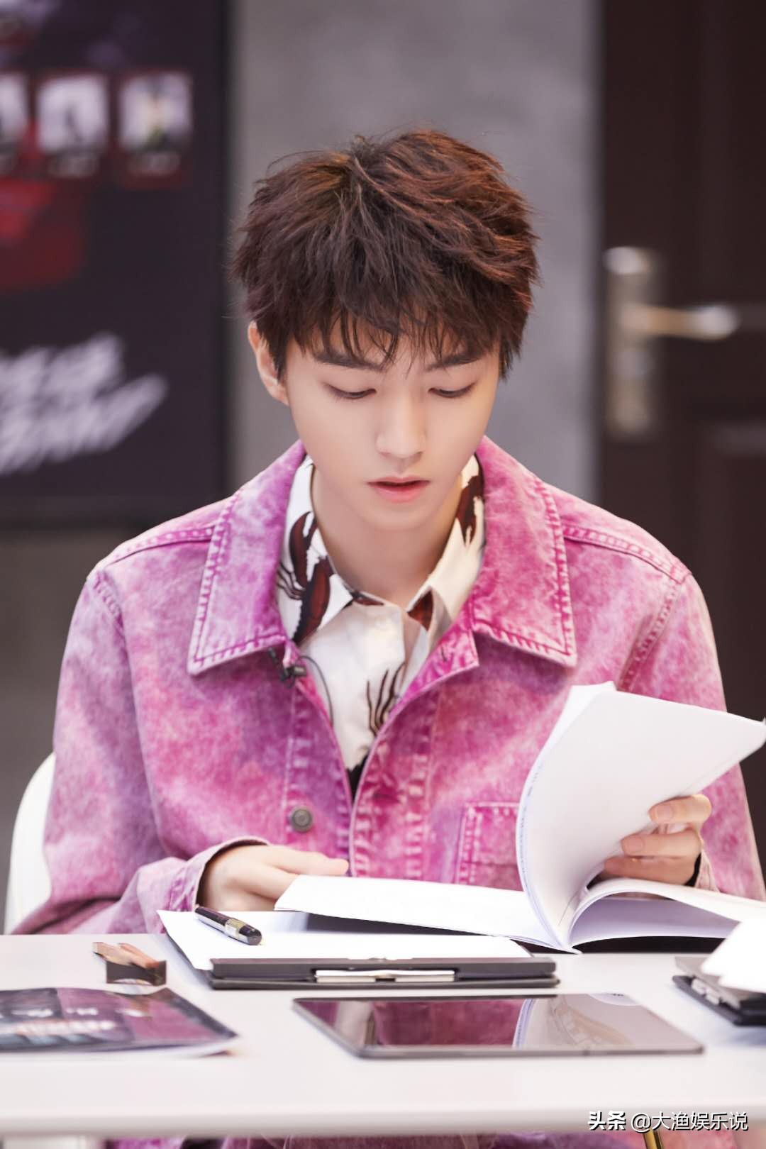 王俊凯努力的经历,王俊凯多少人羡慕的名利场