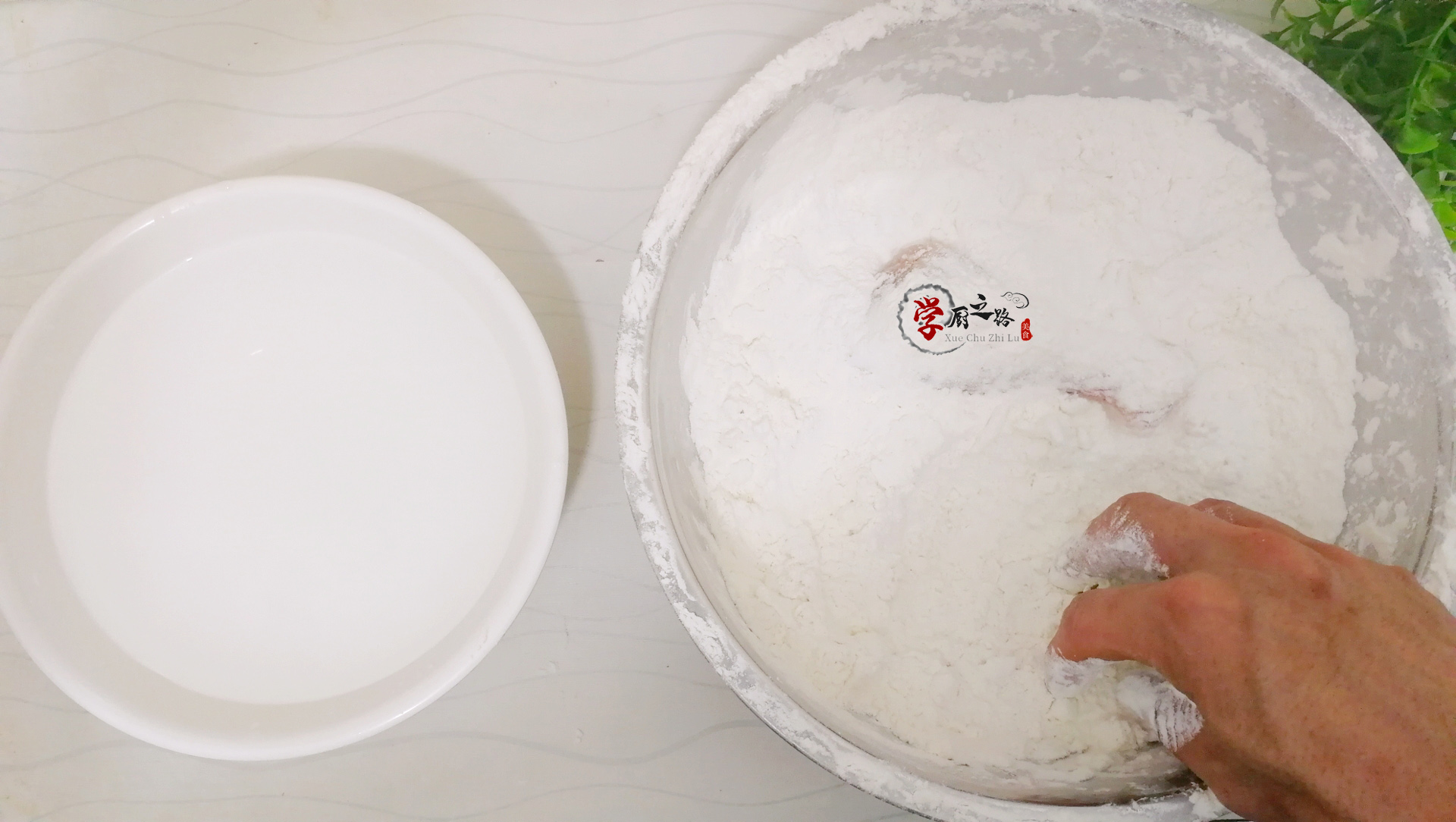 德克士炸鸡腿脆皮的做法,德克士炸鸡腿怎么做好吃