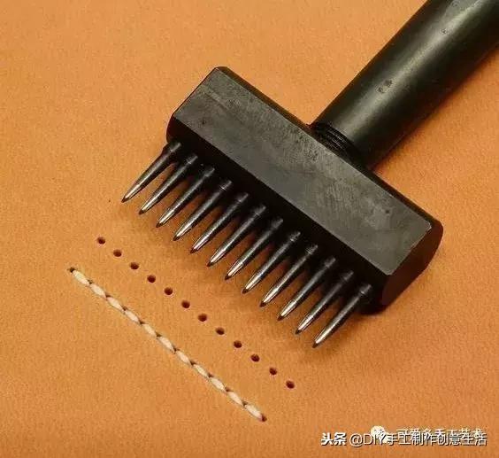 用旧衣服做包包挂饰,旧物袋子做挂件包