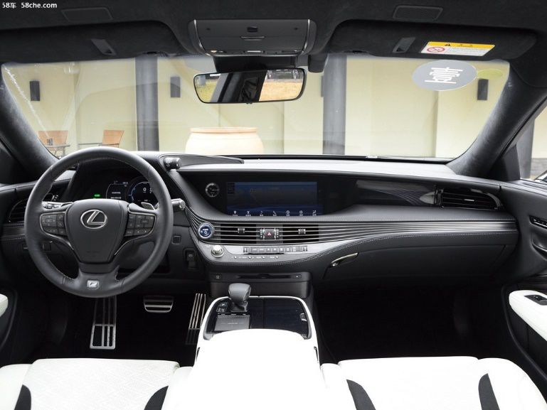 雷克萨斯ls使用一年感受,雷克萨斯ls到底是什么豪车