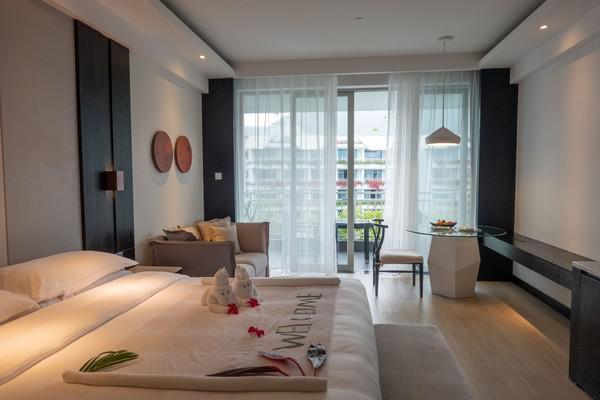 亚龙湾度假酒店全部测评,亚龙湾一线海景哪个酒店比较好