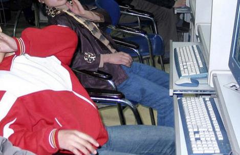 互联网发展史简短清晰,互联网发展历程经历了几个阶段