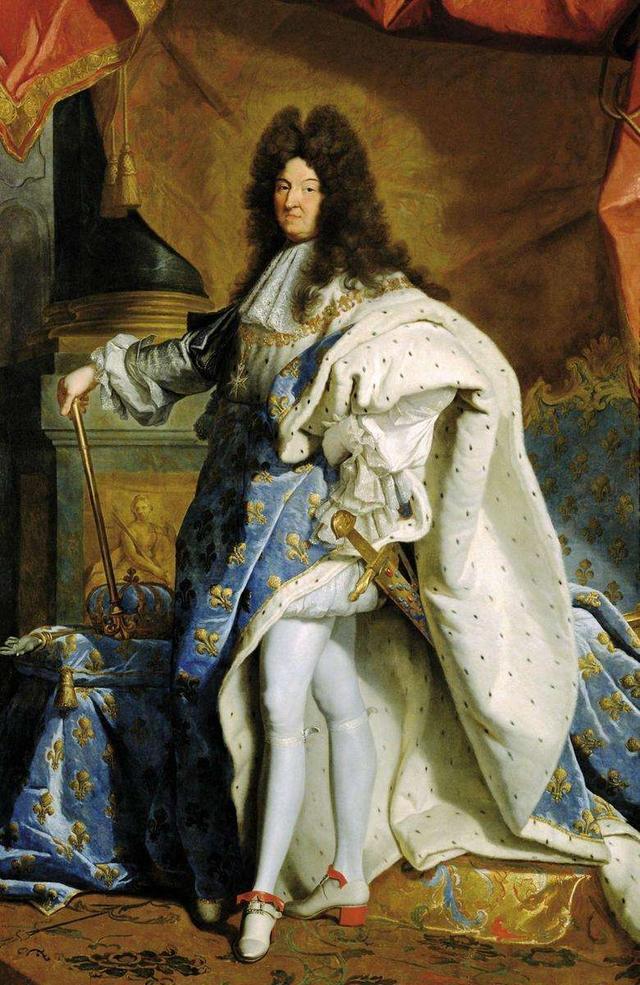 法国时尚潮流趋势,法国时尚与奢侈品发展