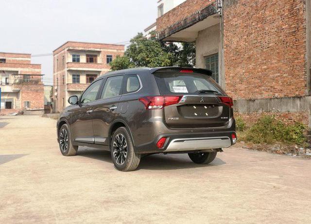 上班6年，提了三菱欧蓝德上班通勤，用车6个月，车主说了大实话