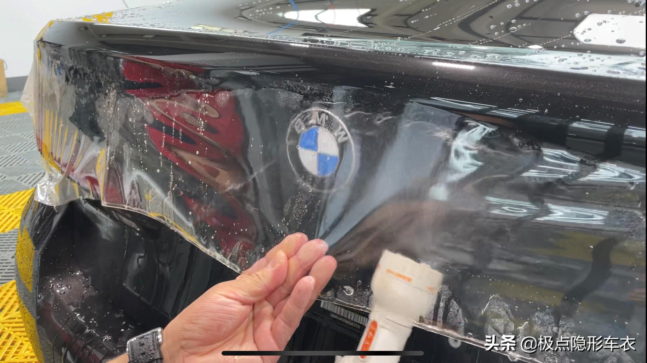 扒车衣是不是需要在太阳下,扒掉车衣会毁掉原漆吗