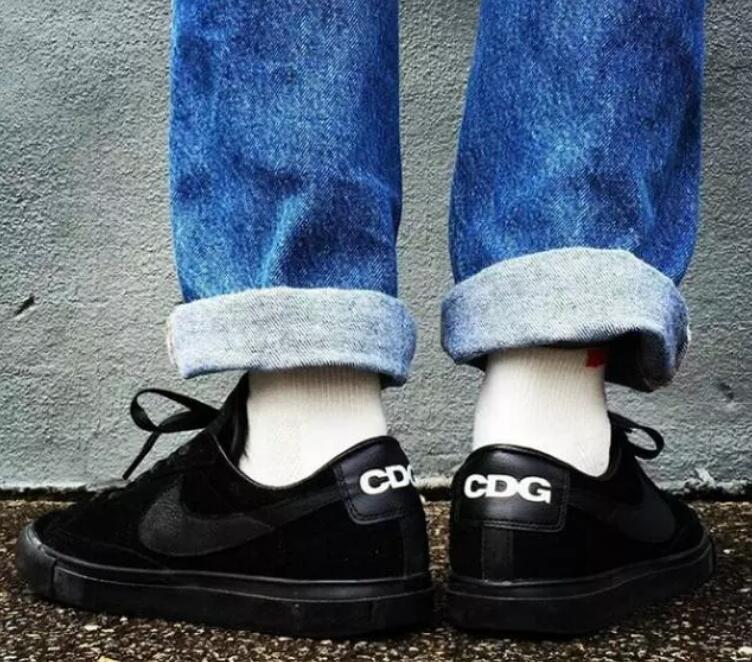 5个男生卷裤腿神技，你一定要学！别再和插秧队队长赵四一样了！