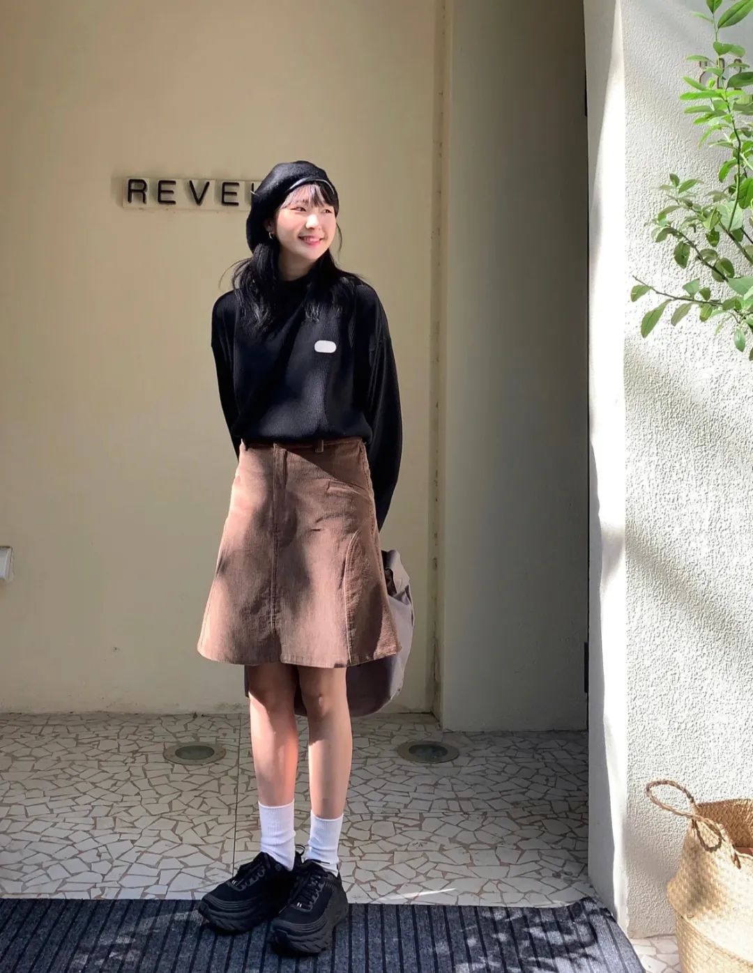 get韩系穿搭今夏怎么穿都好看,4种风格20套初秋穿搭照着穿准没错