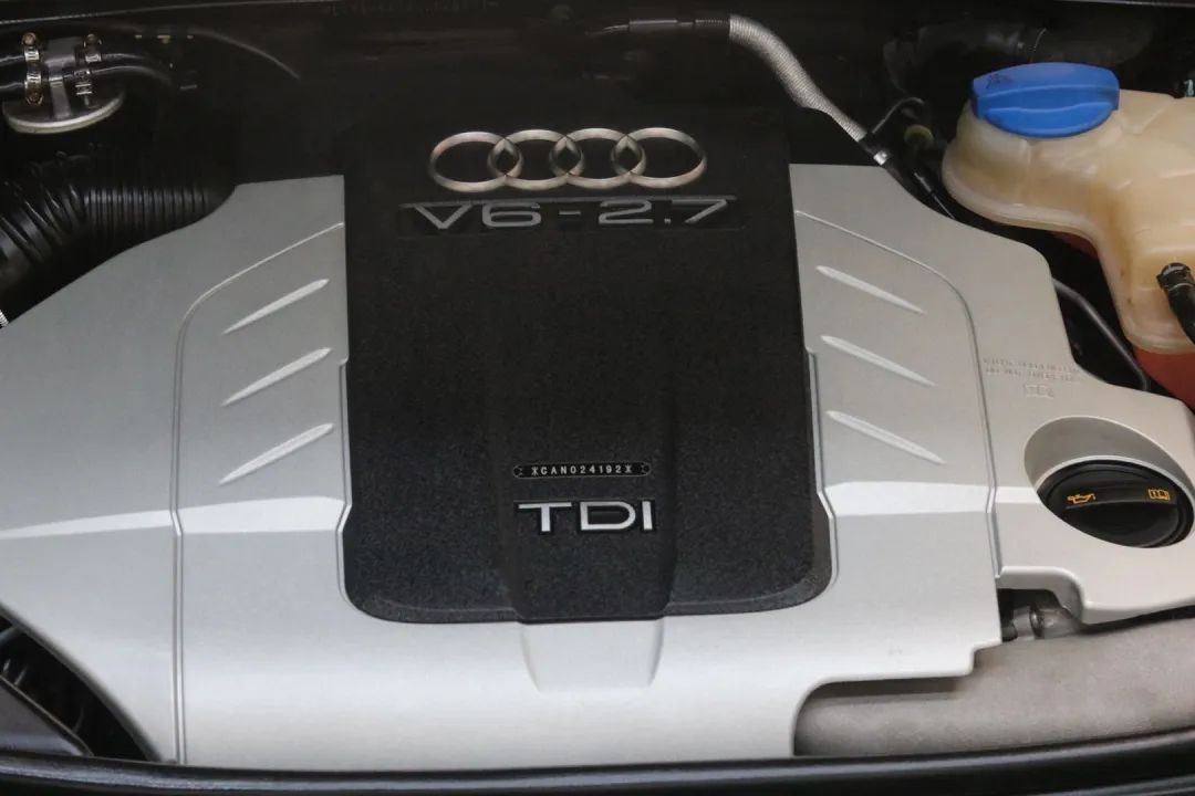 怪兽搞老车：翻新一辆残破生锈的柴油版奥迪A6，翻新后变新车