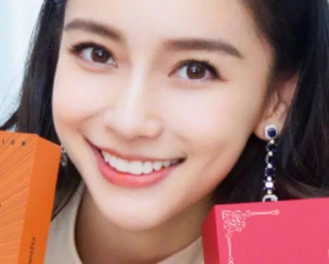 明星整牙前后对比,龅牙明星整牙前后的惊人变化