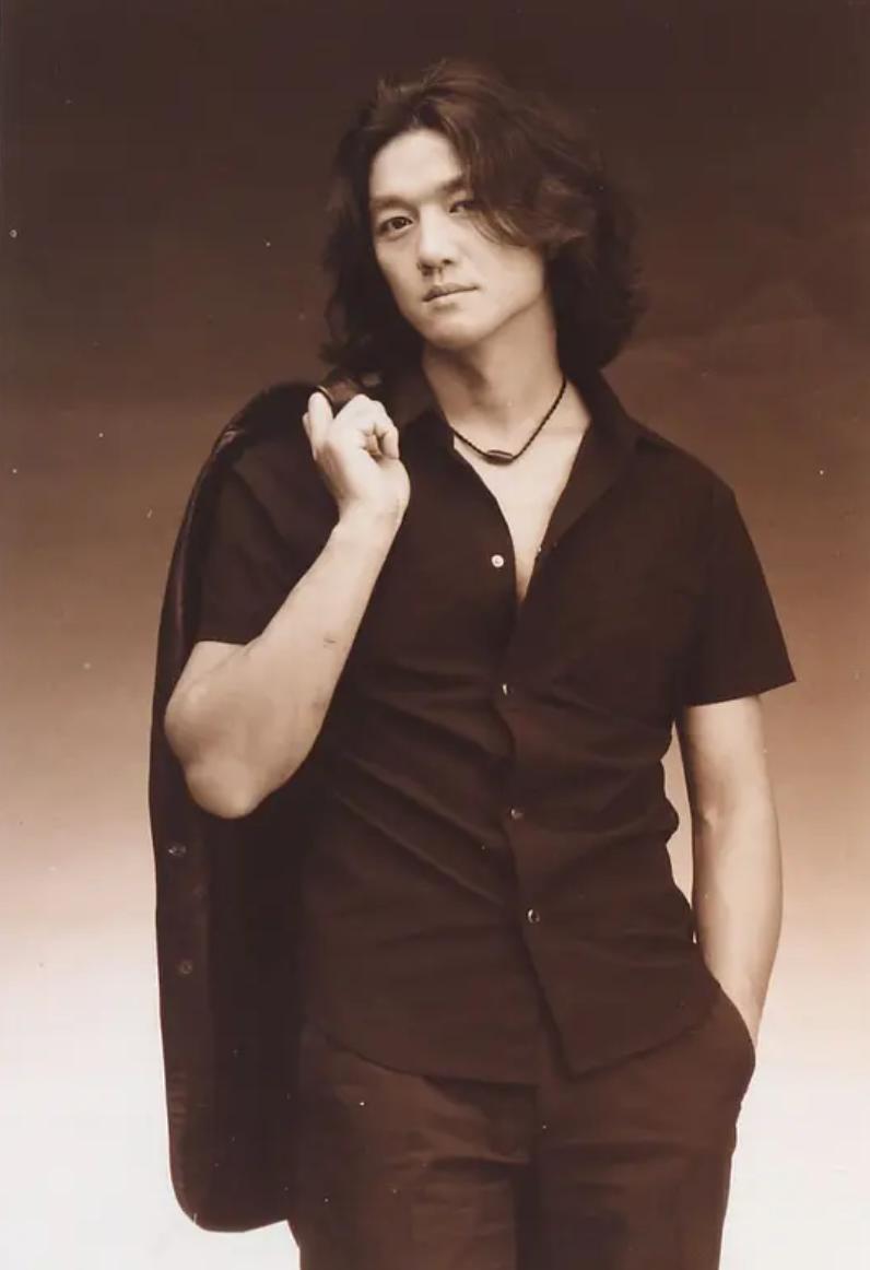 王菲感情里的最佳姿态,揭秘王菲的感情5段经历