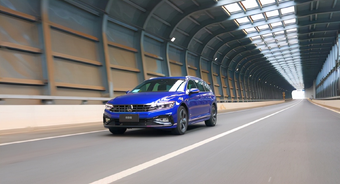 大众瓦罐车蔚揽380价格,大众瓦罐车蔚揽380四驱全新