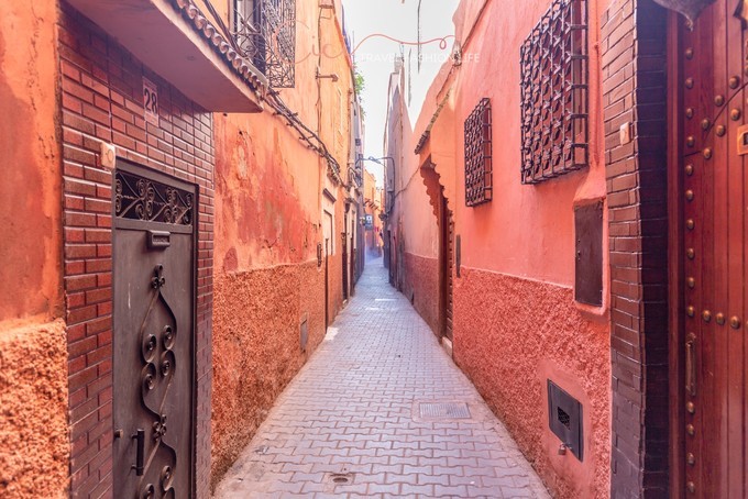 边逛边看感受摩洛哥马拉喀什风情,摩洛哥之旅之马拉喀什