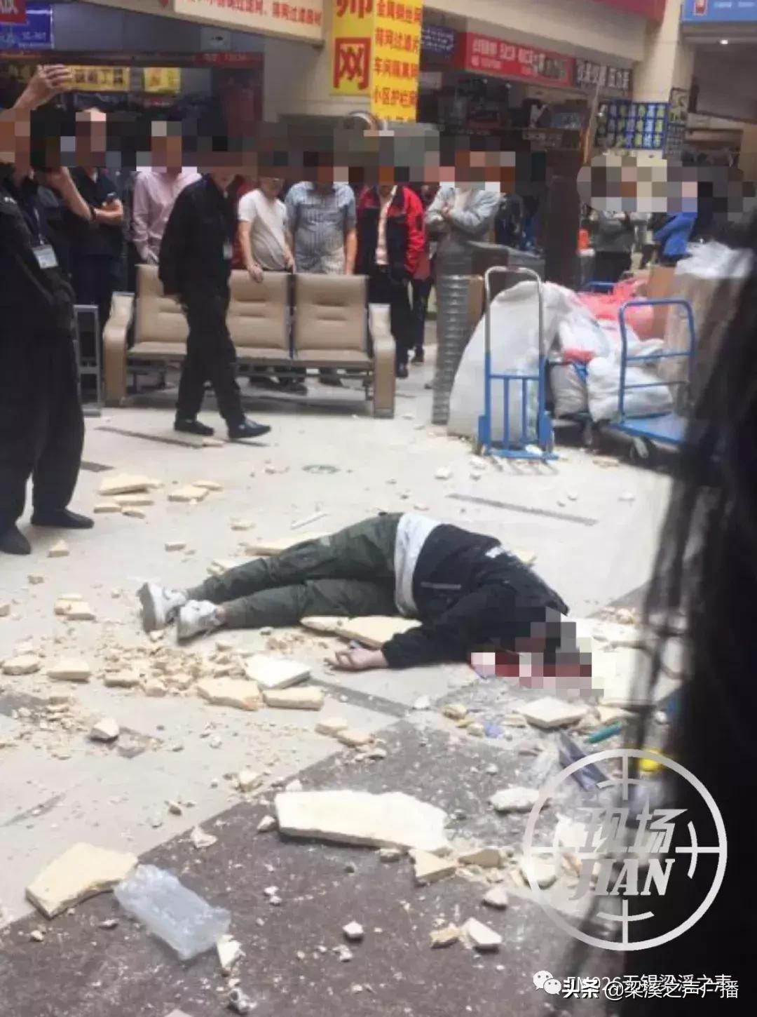 小区房屋外墙脱落砸中一男子头部,墙砖高空坠落伤人事件