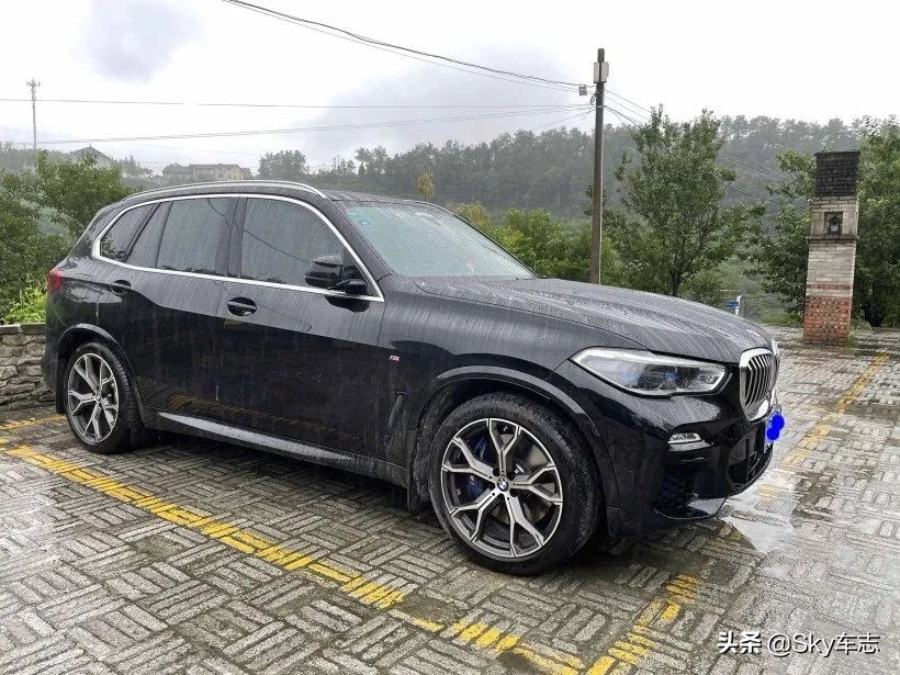 7天3000公里,宝马x57000公里发现烧机油