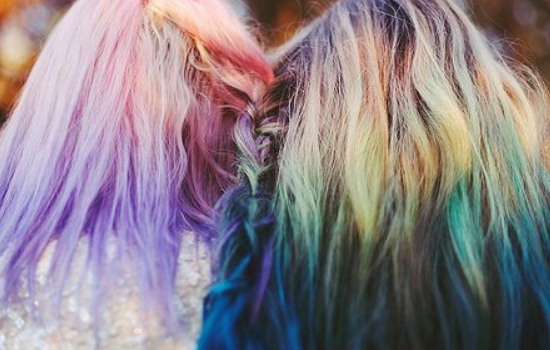 闷青色染完太绿怎么办,冷色调发色怎么能快速洗掉