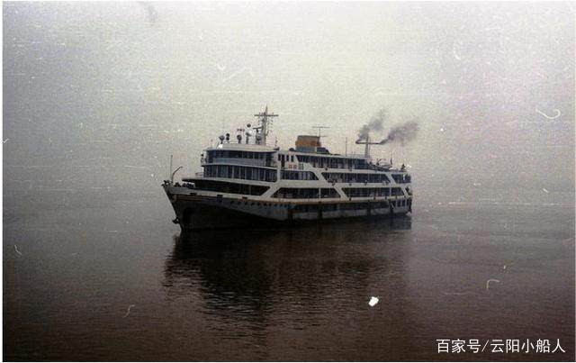 长江客轮老照片,长江客轮老照片南通