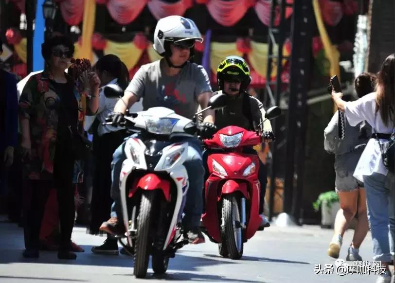 威武不同面，居家又时尚！这款“本田神车”一直随时代在进化