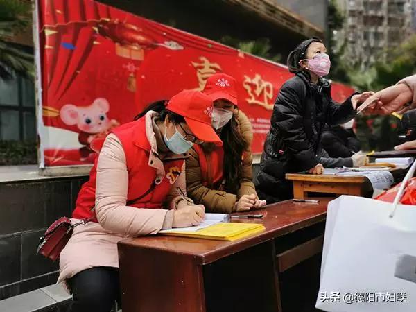 巾帼志愿者撑起抗疫防疫半边天,抗疫志愿者为出征勇士护小家