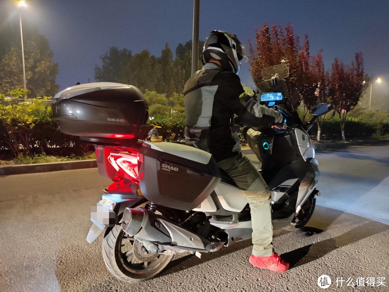 摩托车跑车改电动后视镜,流媒体后视镜改摩托车专用