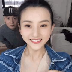 娱乐圈6位当红小花大PK，谁是你心中的最佳MiuMiu少女？