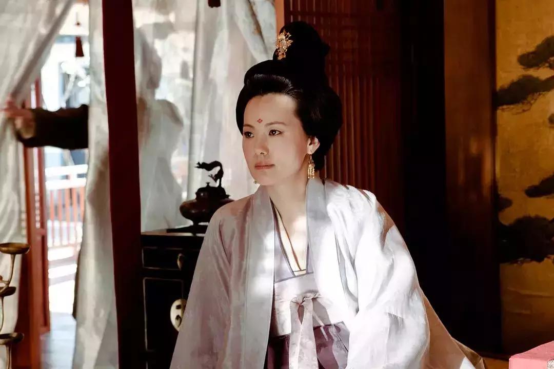 咏梅小欢喜剧照,小欢喜刘静演技咏梅落泪