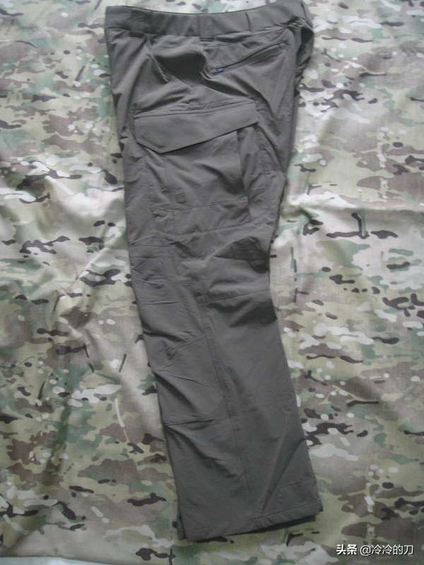 超弹又修身，但是不够耐磨：5.1174401TRAVERSE511攀登者长裤