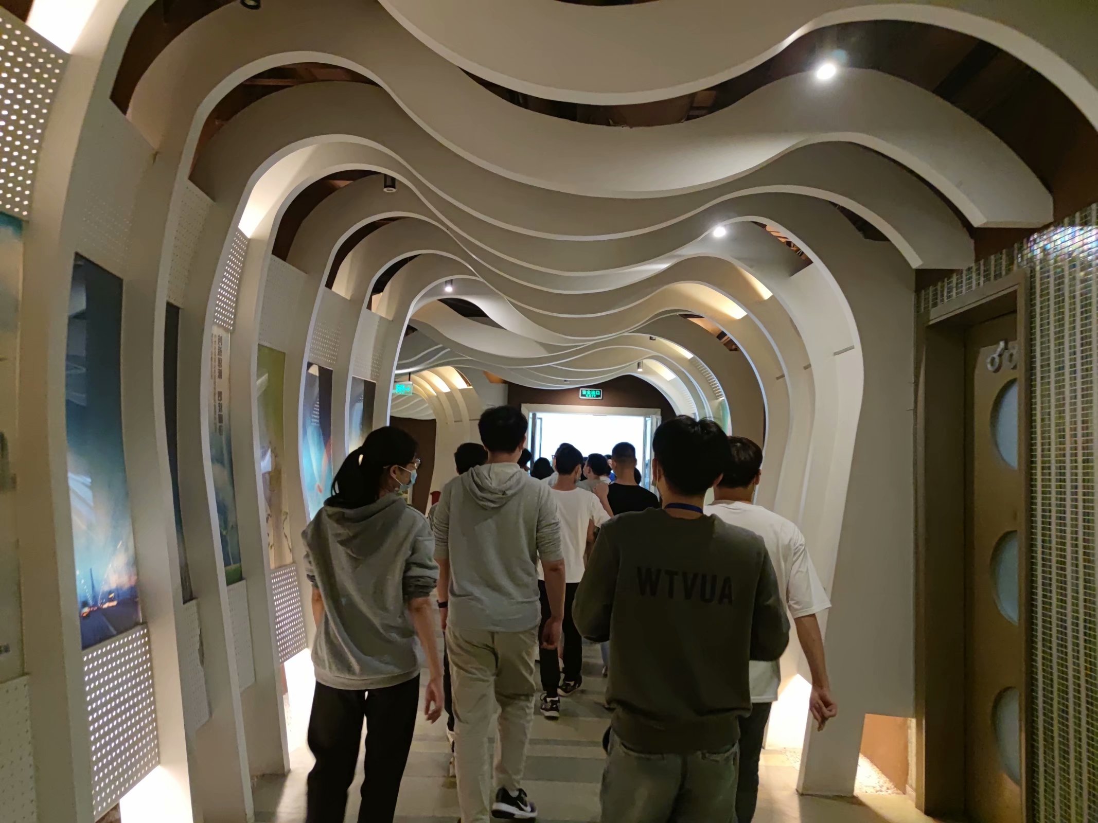 企业参观考察视频,参观企业发展基地感受