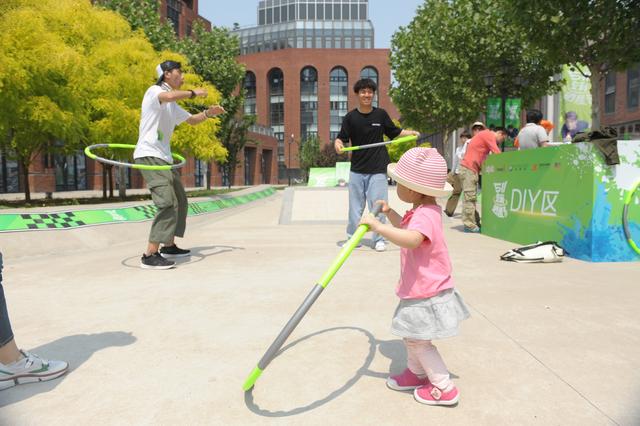 “安利‘511’我要腰”今开晒街舞争霸不服来战pick钟意小蛮腰