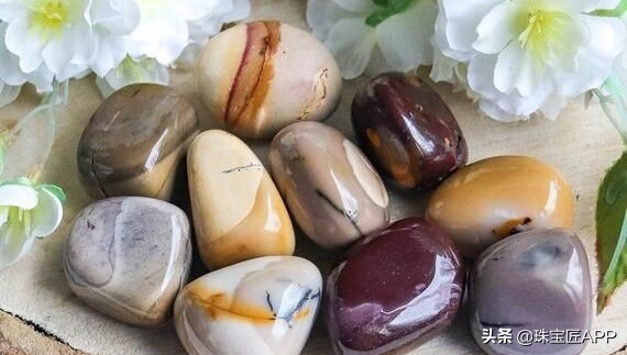 碧玉的颜色你能分清几种呢,碧玉各个颜色的区别