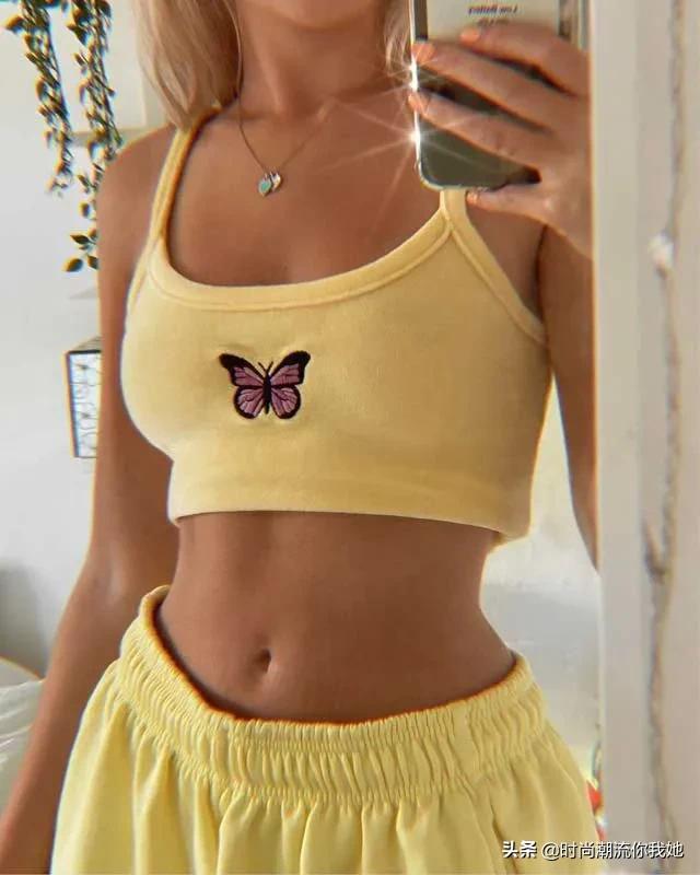 夏天穿马卡龙色系的长裤,马卡龙紫色裤子搭配