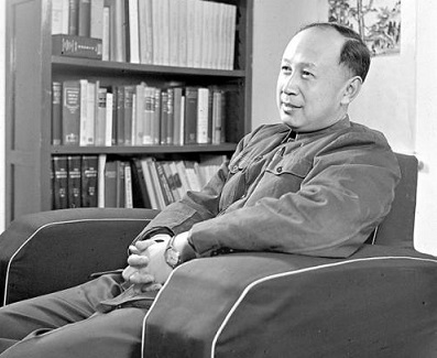 钱学森葬礼三军仪仗队抬棺,钱学森逝世仪仗队抬棺